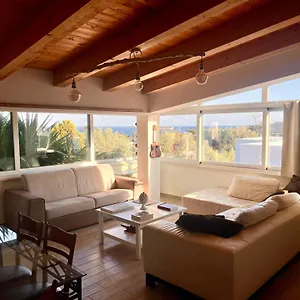  Bed and breakfast The Blue Window - - 300m From Sea Italia